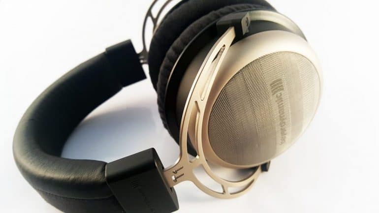 Review: Beyerdynamic T1 2nd generation TOTL headphone.
